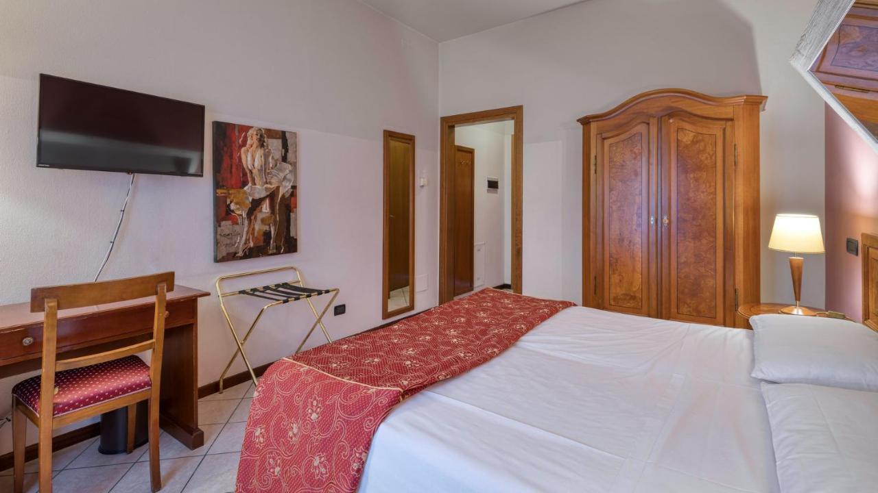 Primotel Μπρέσια Εξωτερικό φωτογραφία